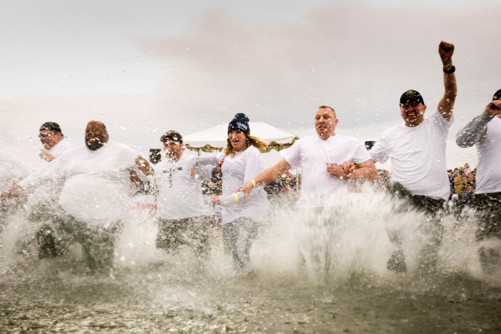Register for the 2015 Polar Plunge!