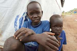 Sudanese refugee children. (c) UNHCR/G. Beals