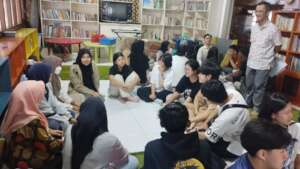 Mr. Cecep explaining about the Q&A session