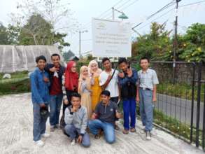 VTC students with Miss Sari, YoExplore's trainer