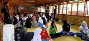 Sharing session with YUM's staff