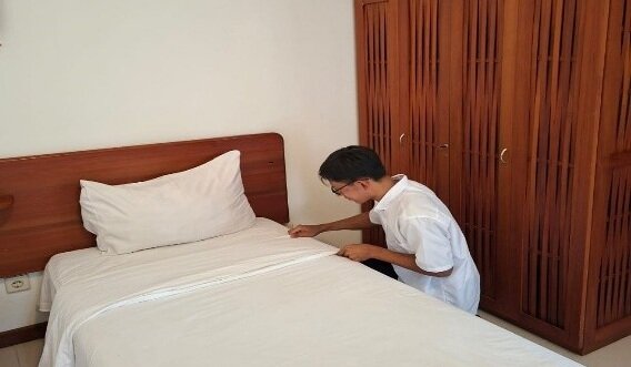 Making the beds nice and neat