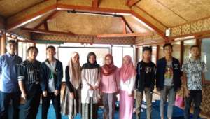 Miss Yuli with all of JSS students