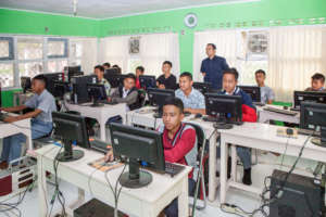 The students at Computer Class the Basic 2