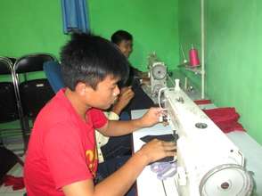 Sewing Workshop Participant