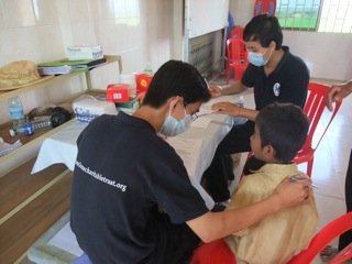 Dental care for 20,000 cambodian children