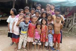 Dental care for 20,000 cambodian children