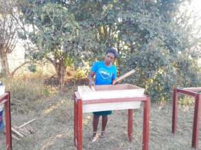 Beekeeping training at Kali