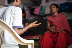 Anurag Bhaiya speaks to Priyanka's mother