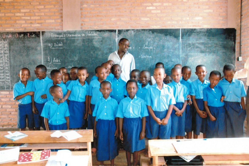 Support a school for 450 students in Burundi!