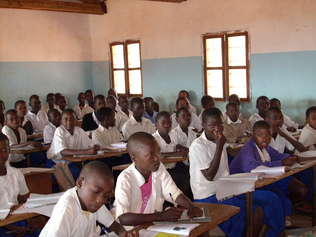 Provide books & literacy for children in Tanzania