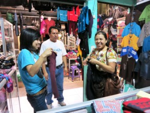 Johanny and Jemima shopping for gifts