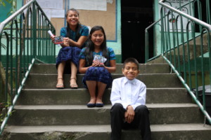 Magdalena, Andrea and Jose graduated!