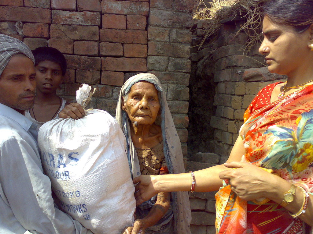 Support320 Poor/disabled Old People In Bihar,India