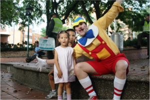 In Medellin, kids were starstruck by Pinoccio!